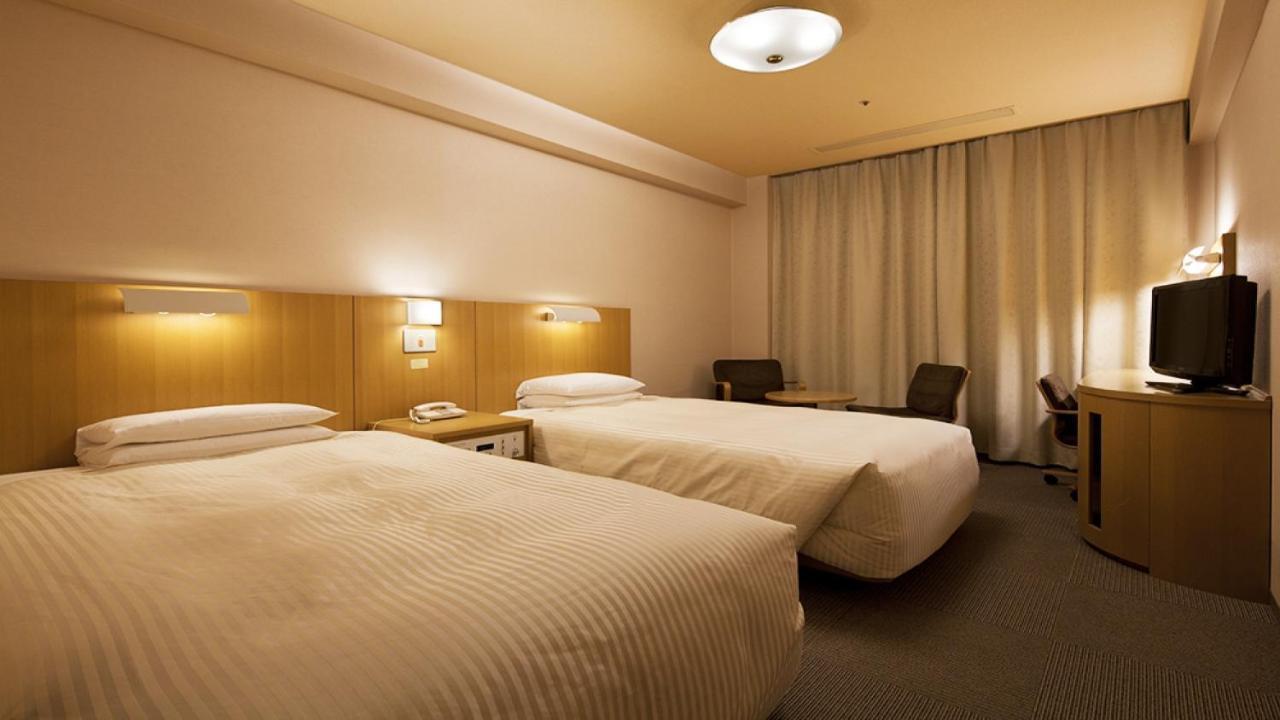 Hotel Grand Hill Ichigaya Токио Экстерьер фото